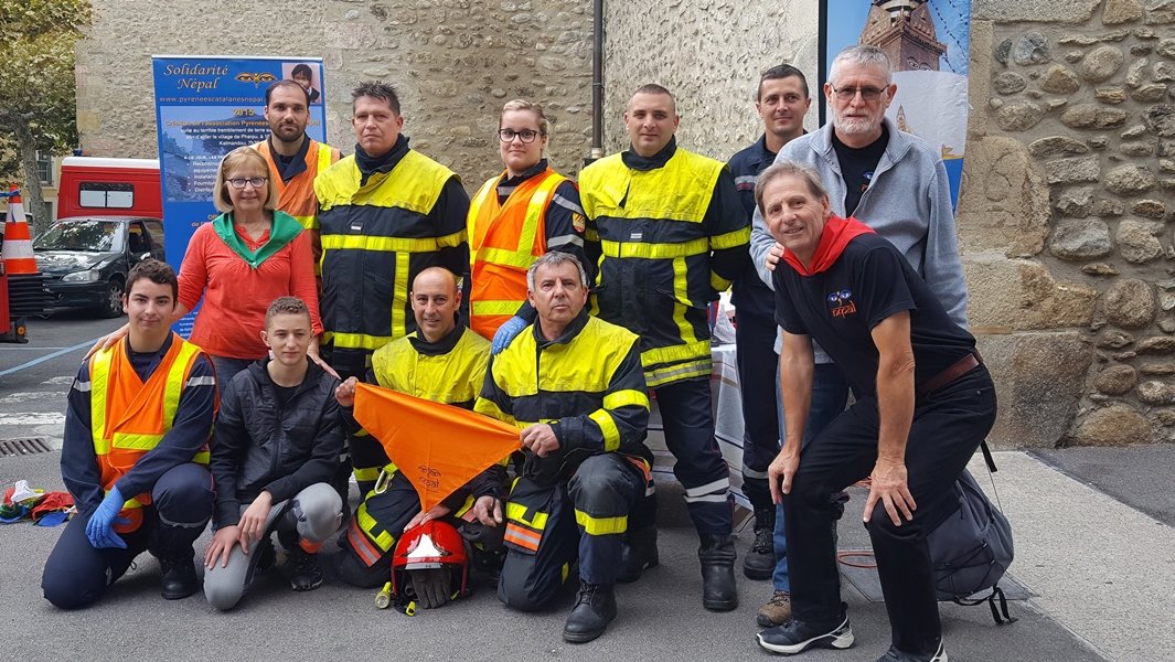 Ensemble des pompiers de Prades